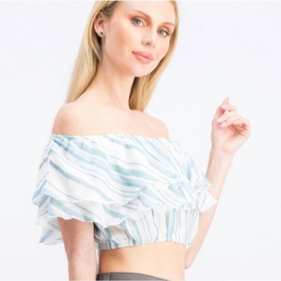 ❤️ 3 for $35 Show me your mumu kaya  crop top ruffles off shoulder tiered small - Picture 1 of 8